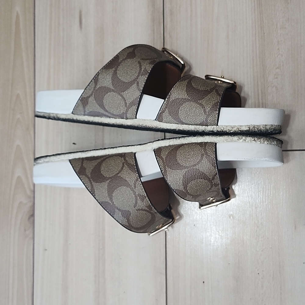 Coach Sandals - Picture 4 of 9